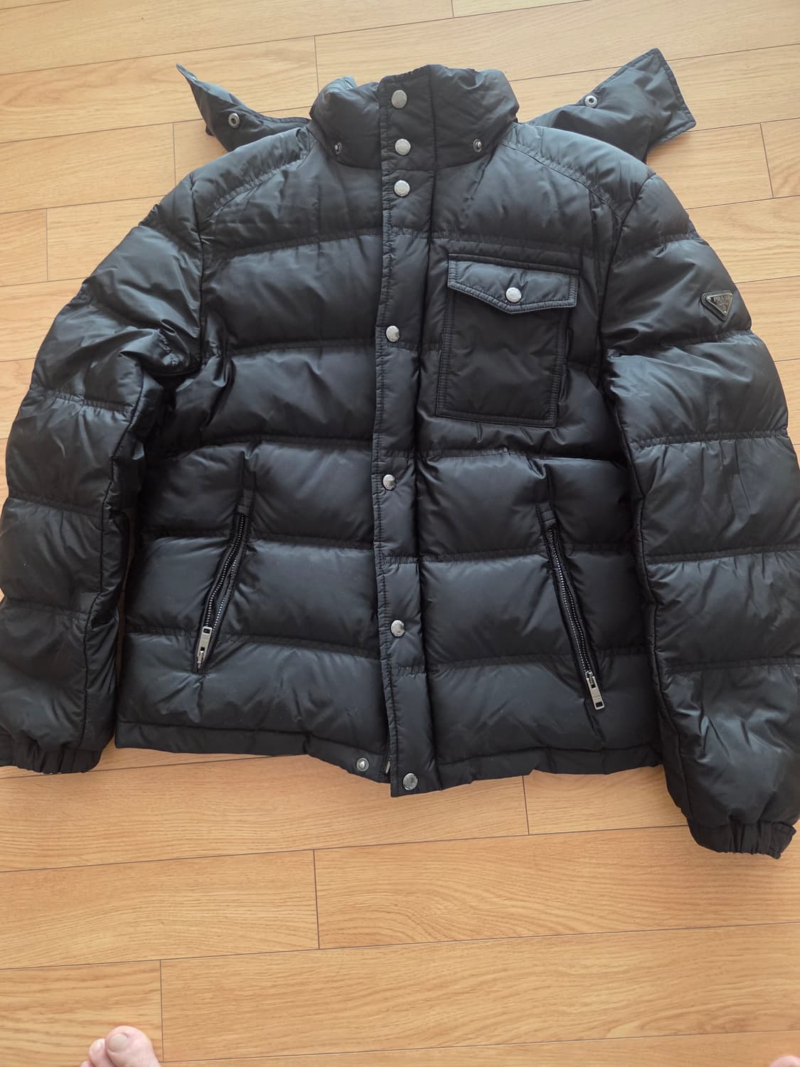 프라다 패딩 상품이미지1