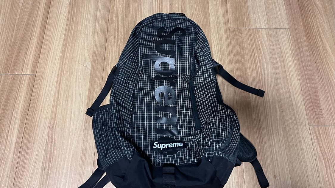 슈프림 24ss 백팩 상품이미지2