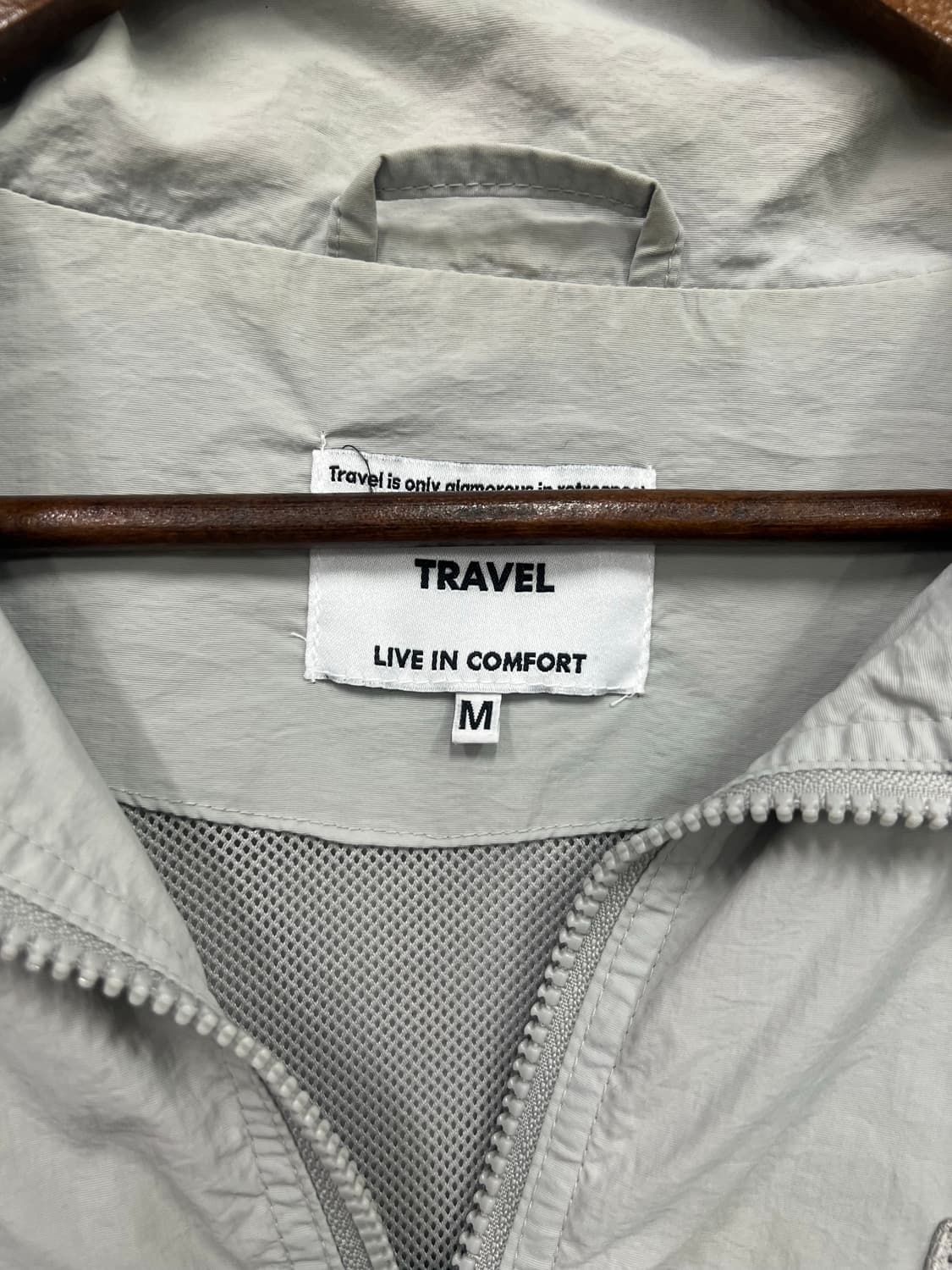 TRAVEL 그레이 바람막이  상품이미지2