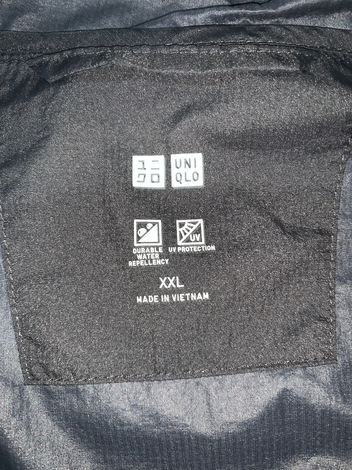 [XXL]유니클로 uv포켓터블 바람막이 블랙 상품이미지2