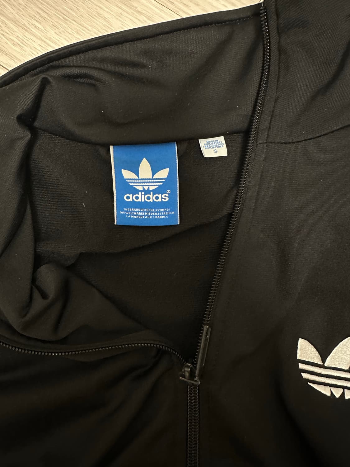 아디다스 트랙탑.  상품이미지2