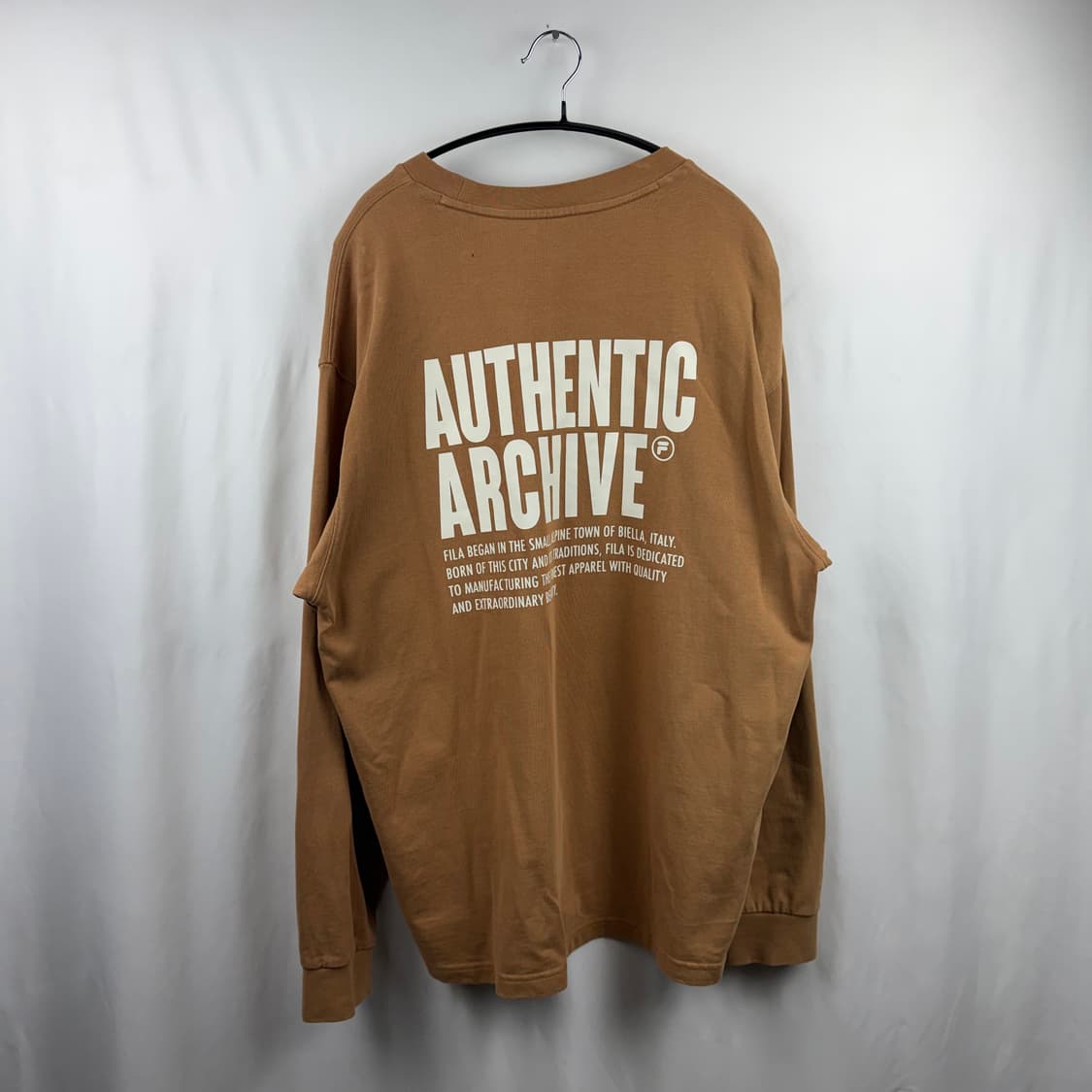 (XL) 휠라 로고 롱슬리브 카멜 상품이미지6