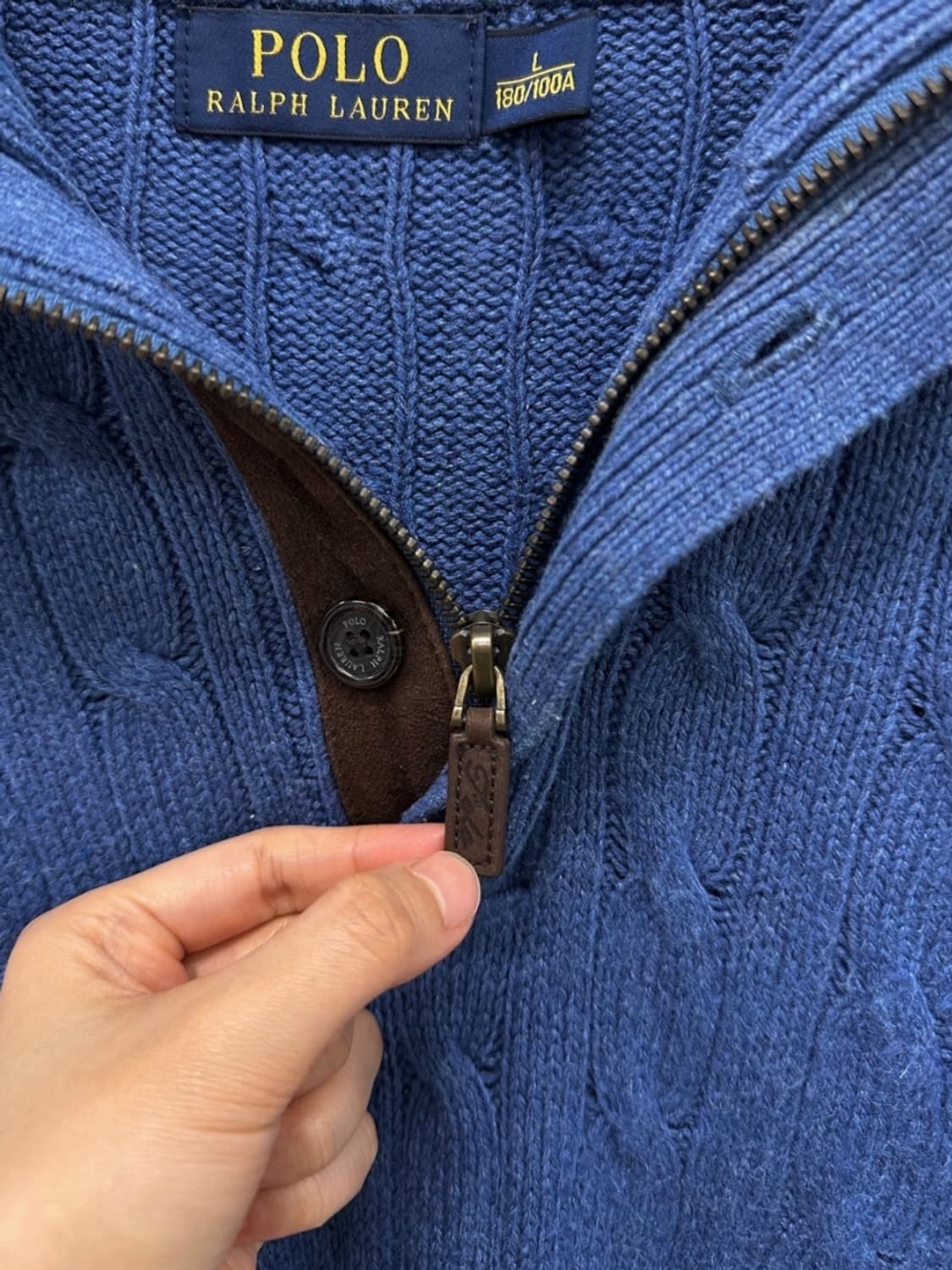 폴로 꽈배기 넥폴라 니트 블루 (L)  상품이미지4