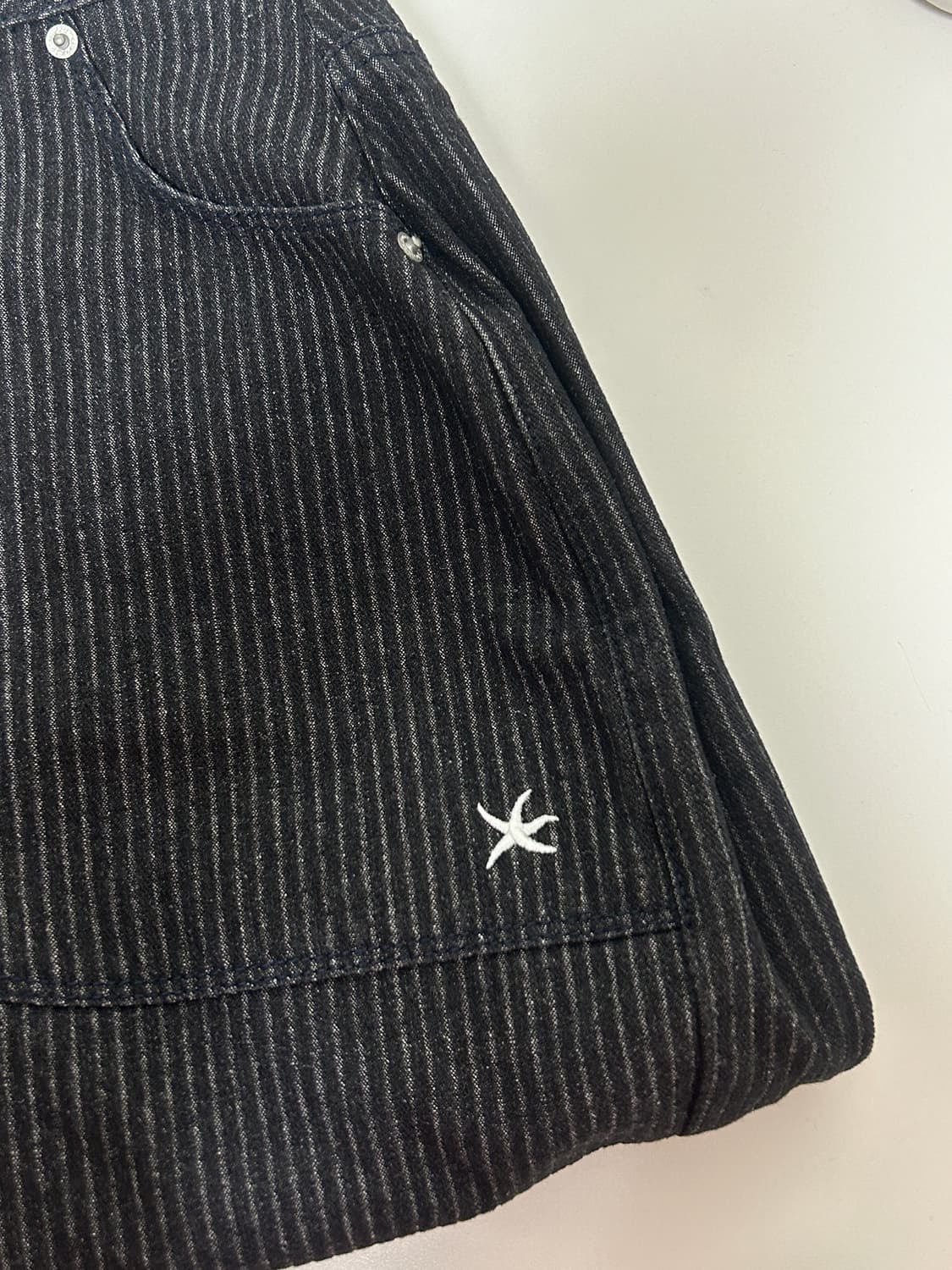 더콜디스트모먼트 TCM starfish pin stripe pants m 상품이미지3