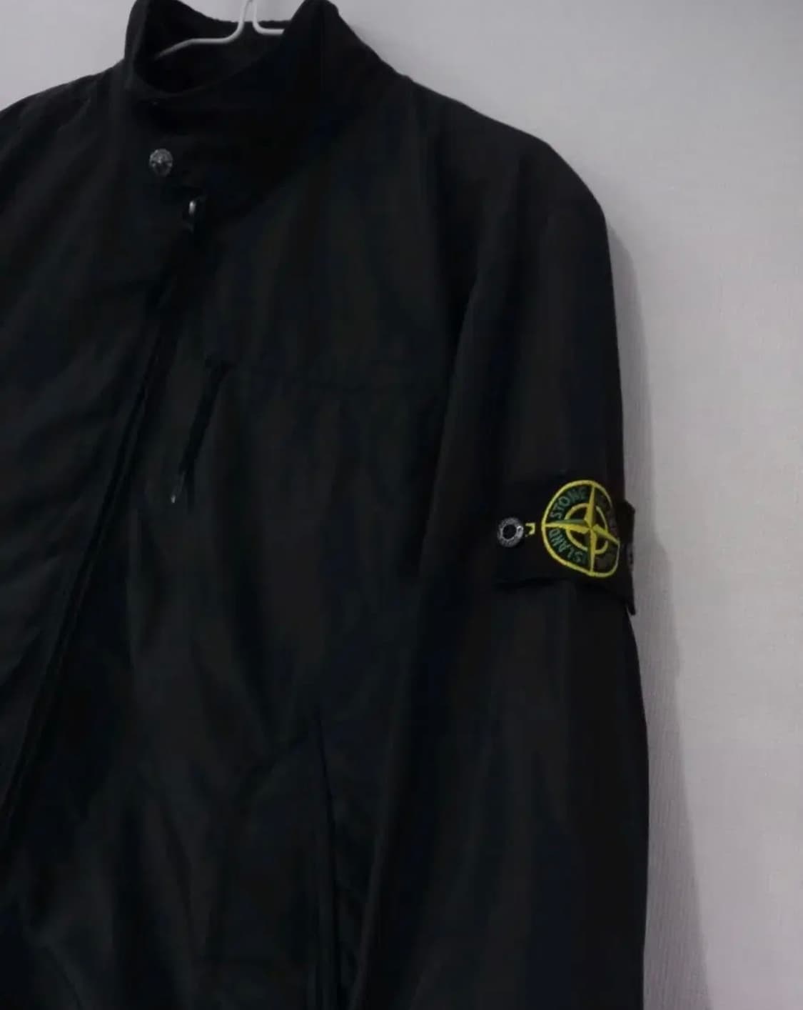 스톤아일랜드 바람막이 상품이미지2