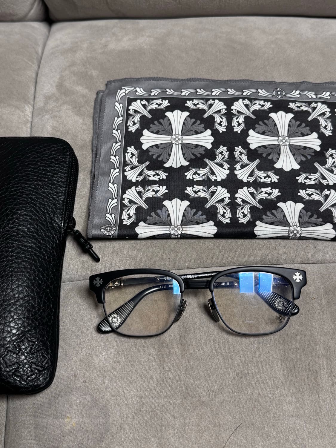 크롬하츠 Bonennoisseur 보넨노이슈어 2 블랙 브러쉬드 실버 상품이미지1