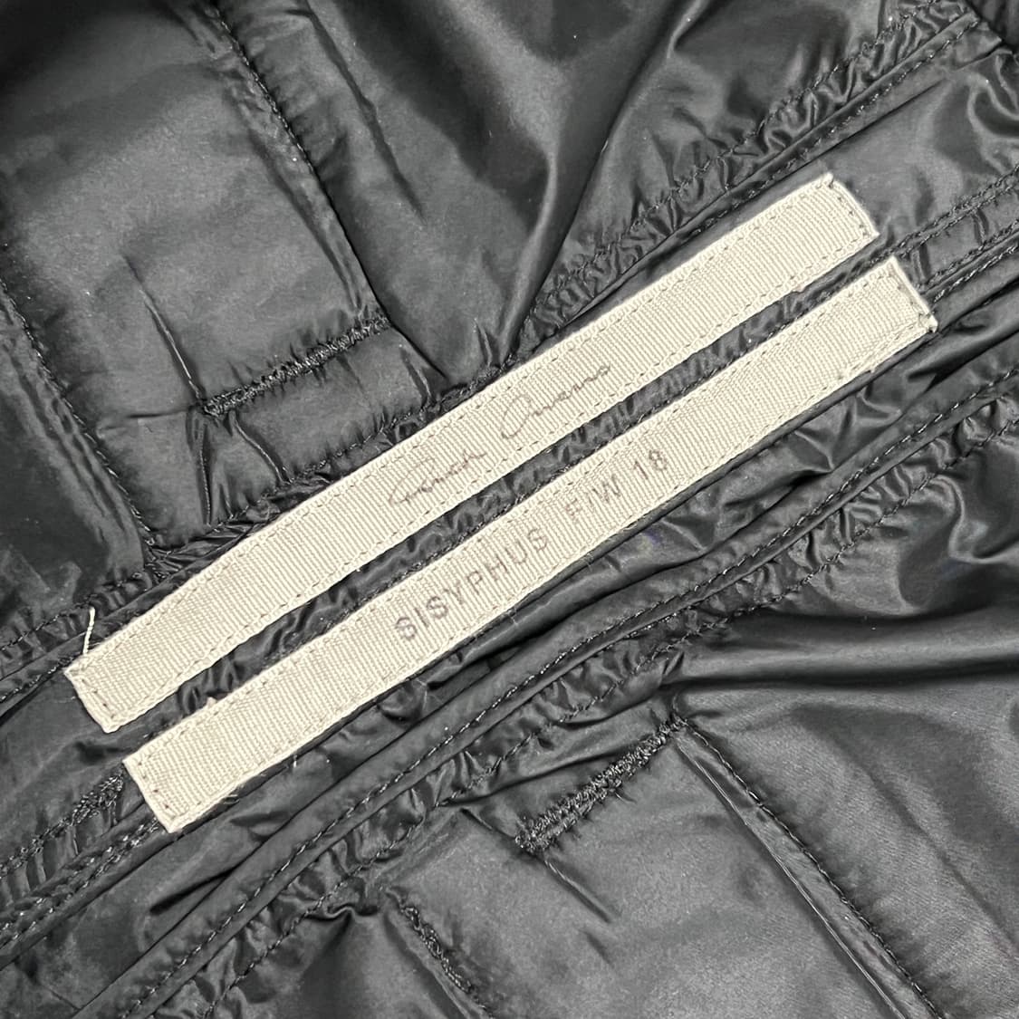 릭오웬스 18FW "SISYPHUS" 드로우스트링 롱 나일론 트랙 팬츠 상품이미지6