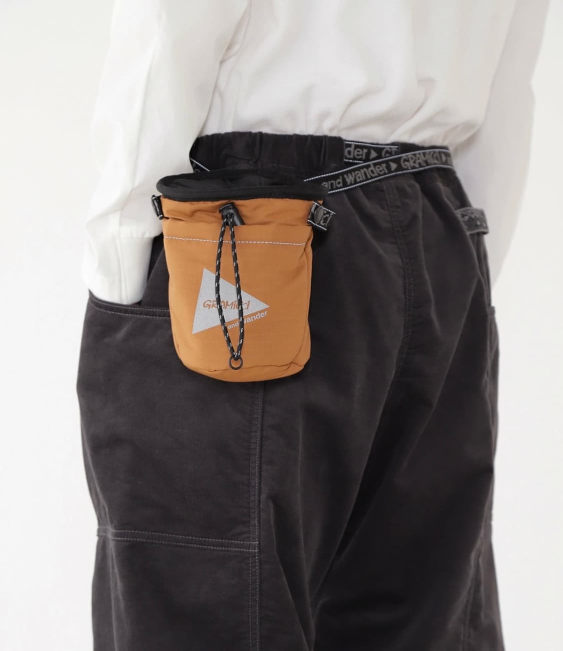 그라미치 X 앤드원더 패디드 초크 파우치 오렌지(✨새상품) 상품이미지1