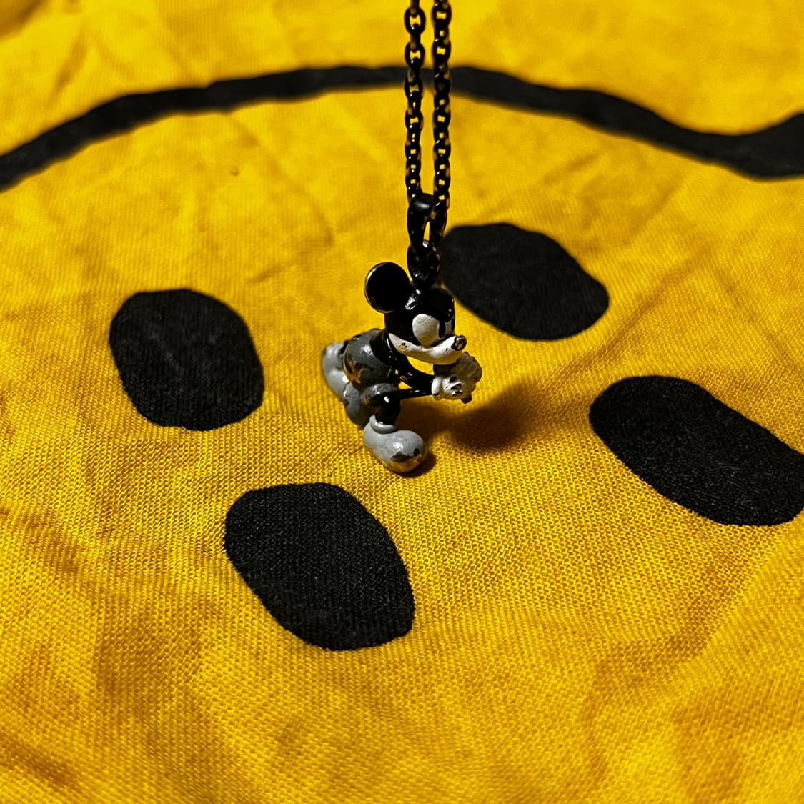 넘버나인 미키마우스 목걸이 모노 컬러 상품이미지1