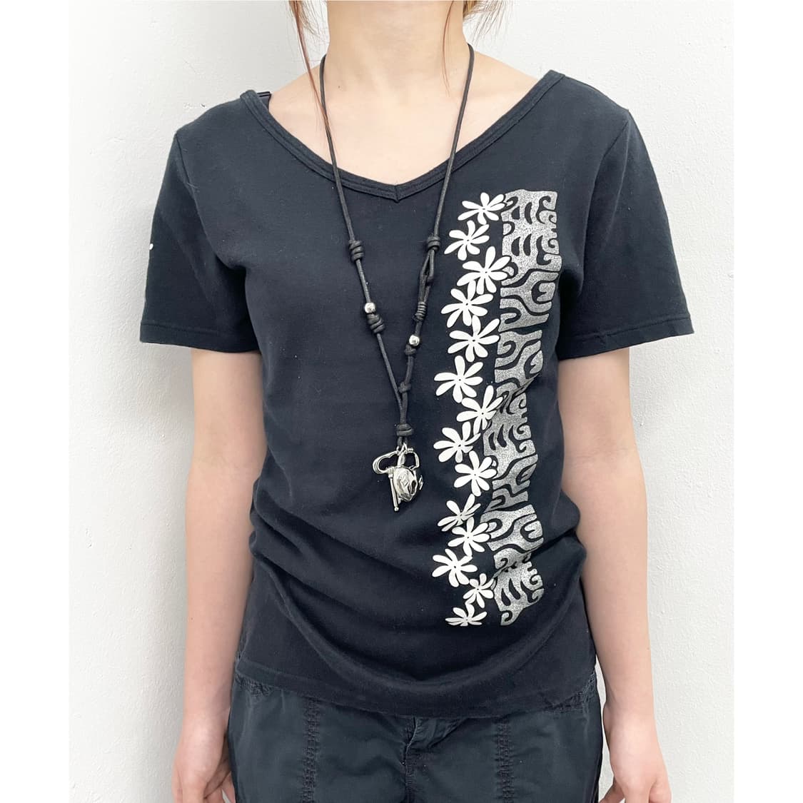 블랙 오리엔탈 패턴 탑 상품이미지1