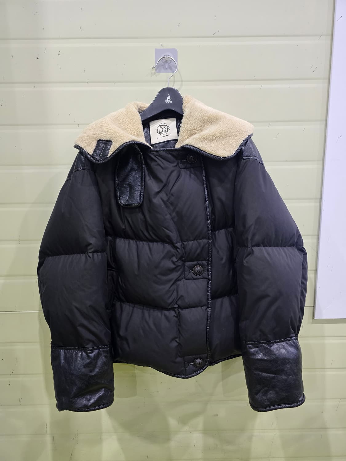 a.t.corner 블랙 패딩 상품이미지1