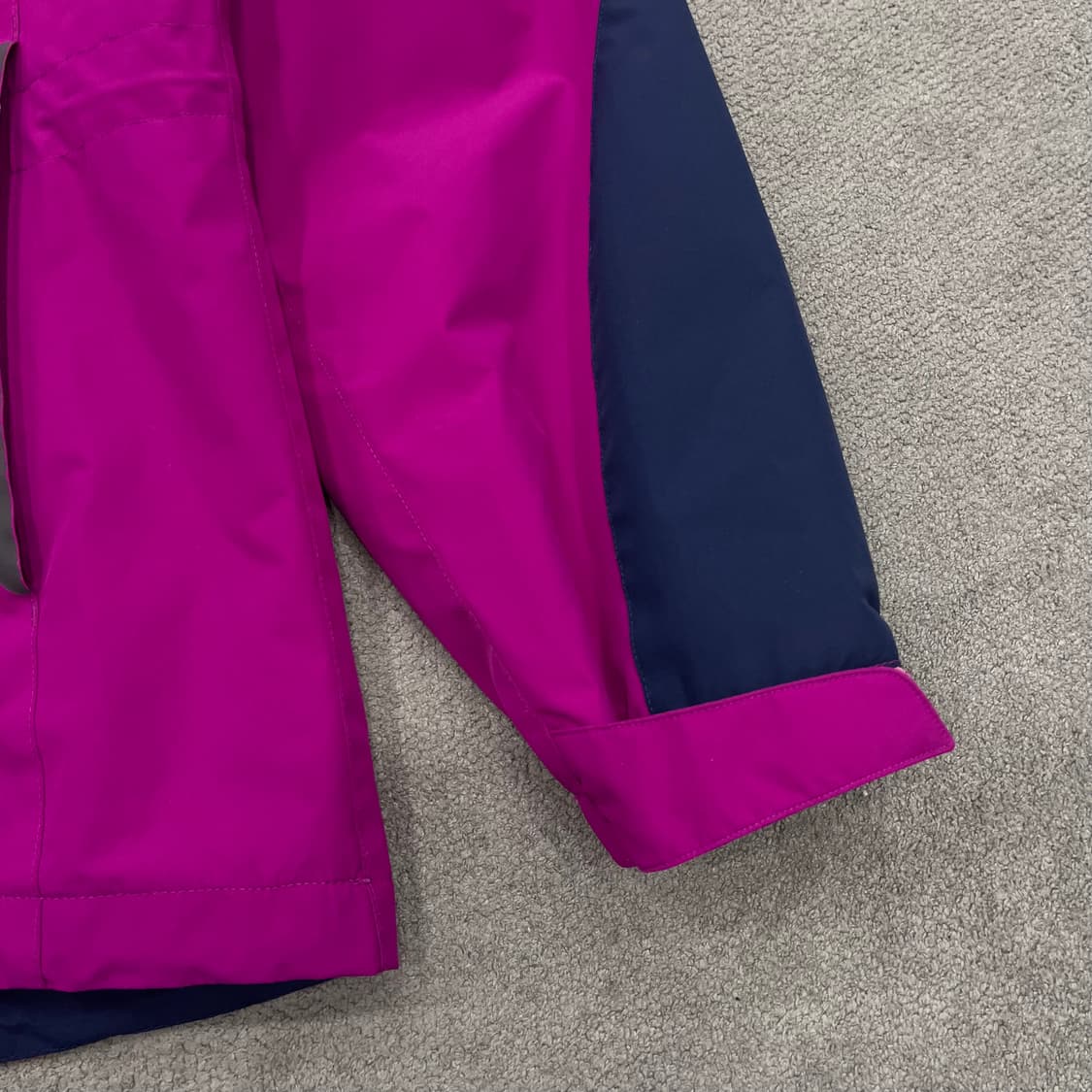 105 아식스 여성 바람막이자켓 상품이미지3