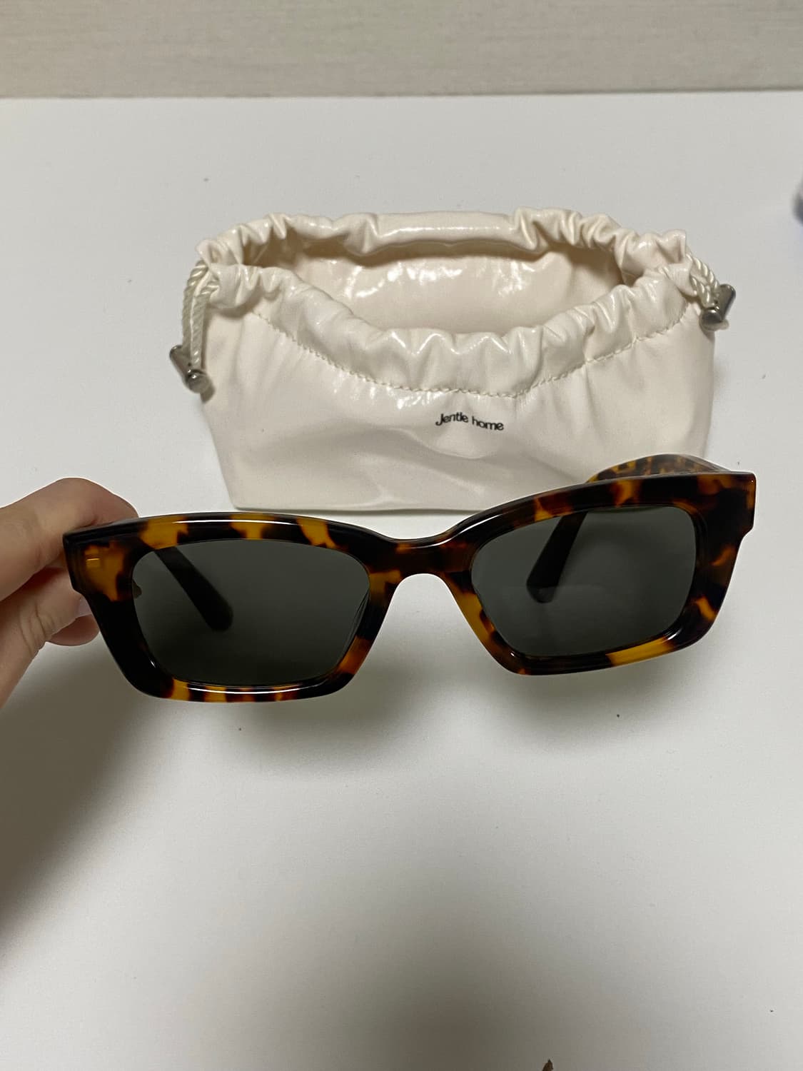 젠틀몬스터 선글라스 1996 제니 상품이미지2