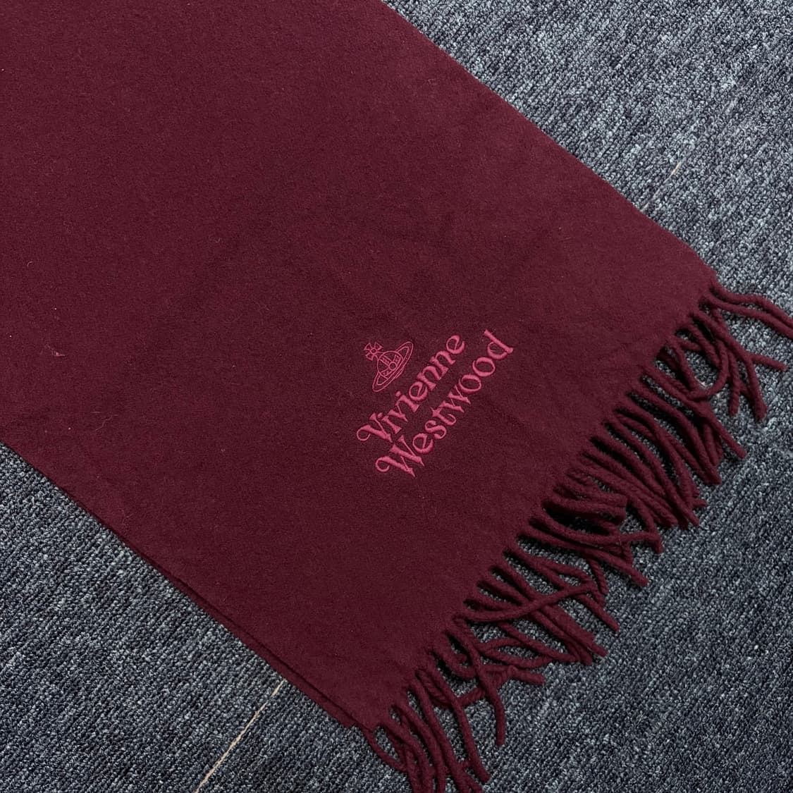 비비안웨스트우드 버건디 머플러 상품이미지2