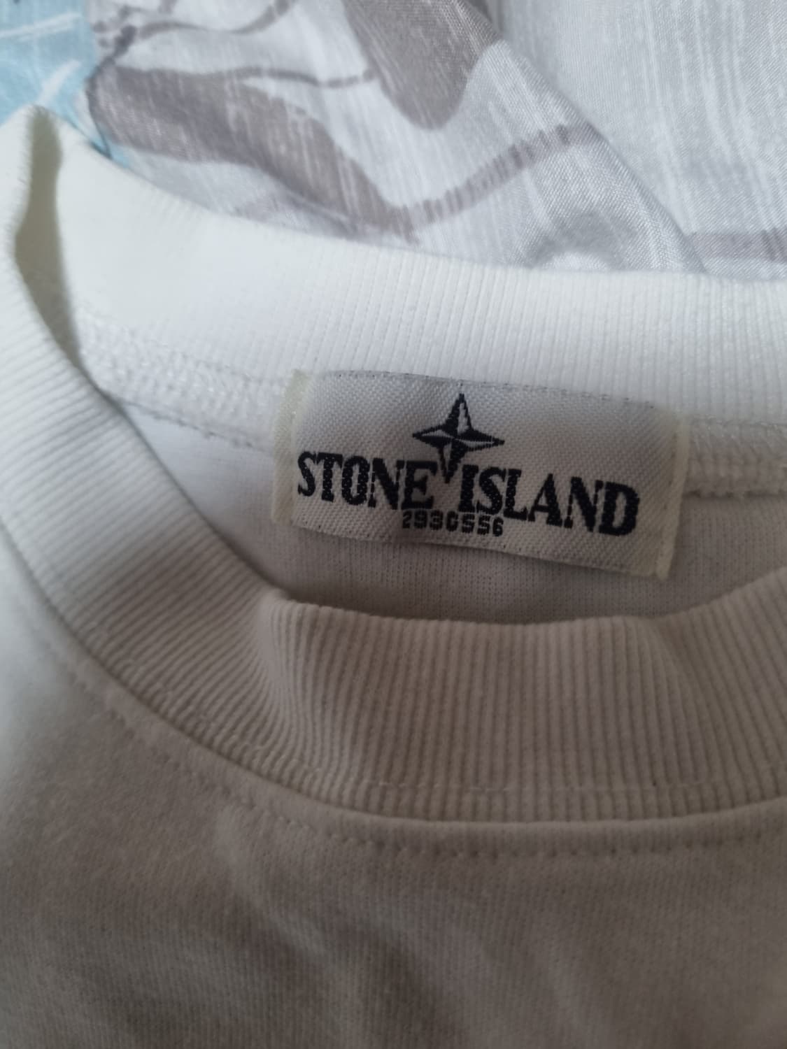 긴급처분) 스톤아일랜드* 맨투맨 화이트.   M 상품이미지5