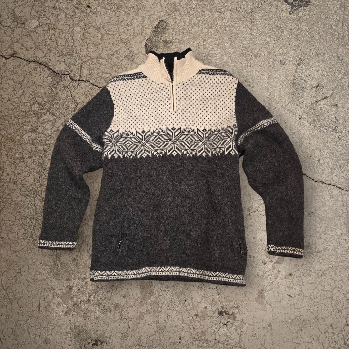 90s 노르웨이 울100 노르딕하프집업 스웨터 MADE IN NORWAY 상품이미지1