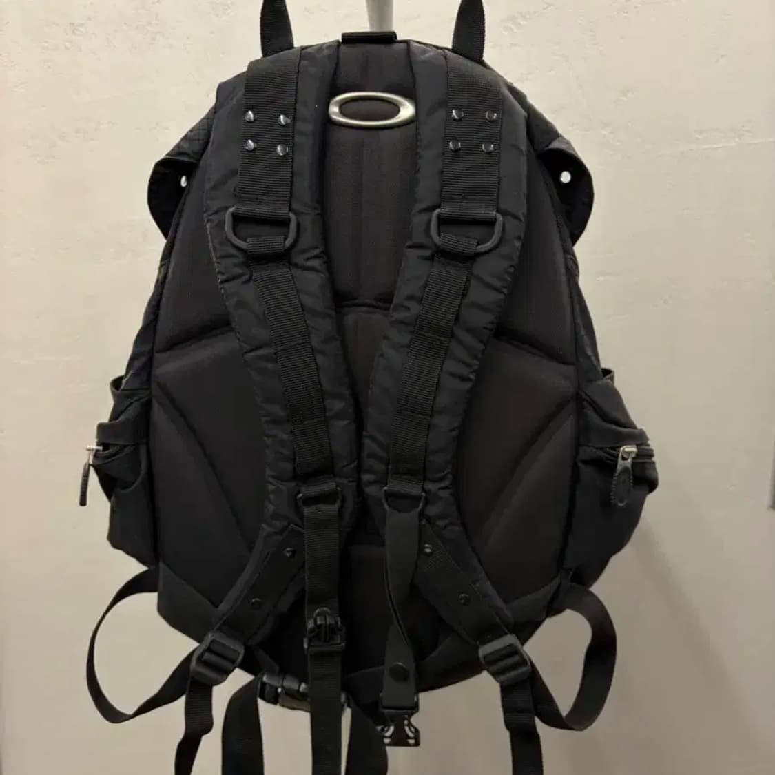 Oakley icon backpack black 상품이미지6