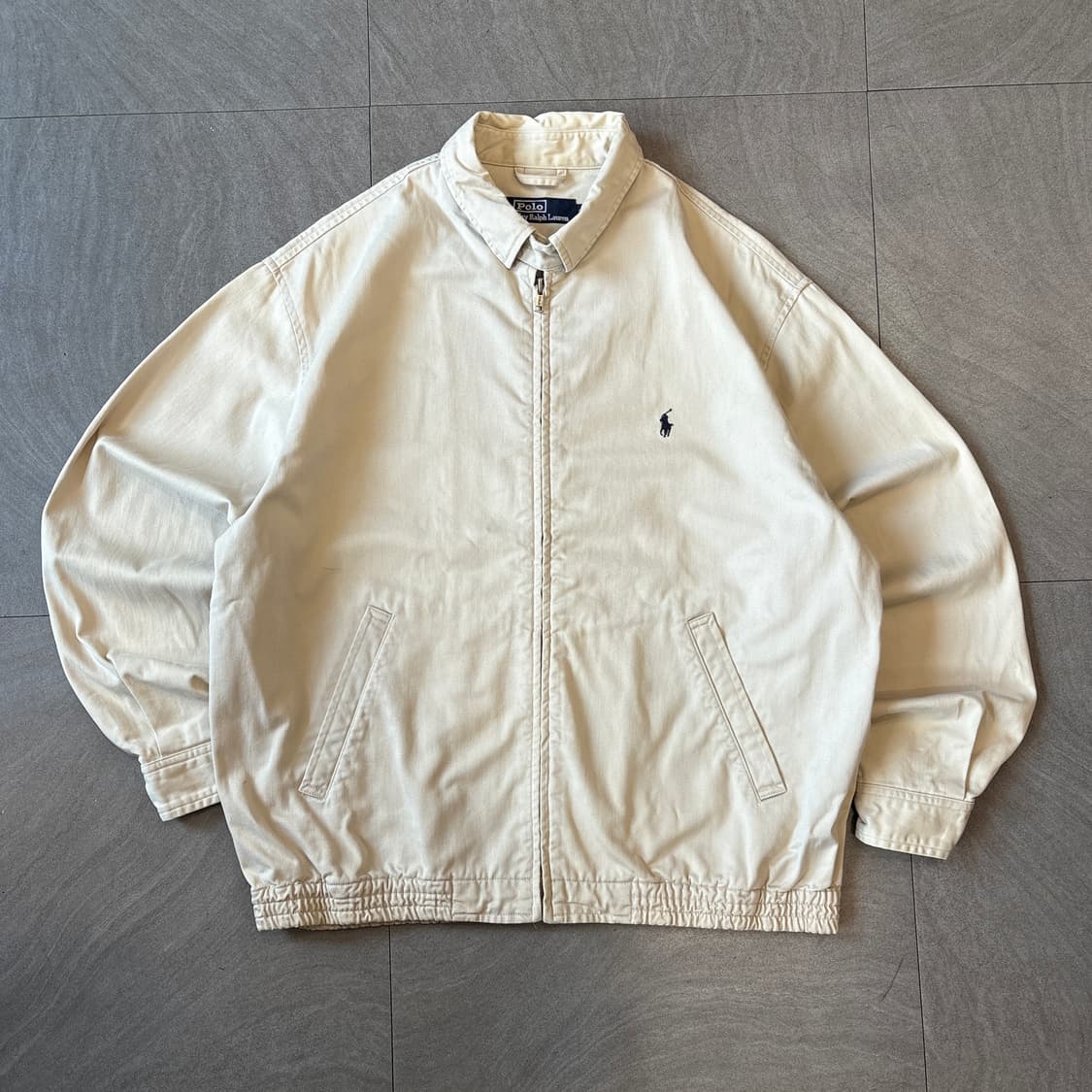 폴로 국내 두산 연 베이지 스윙톱 자켓 상품이미지1