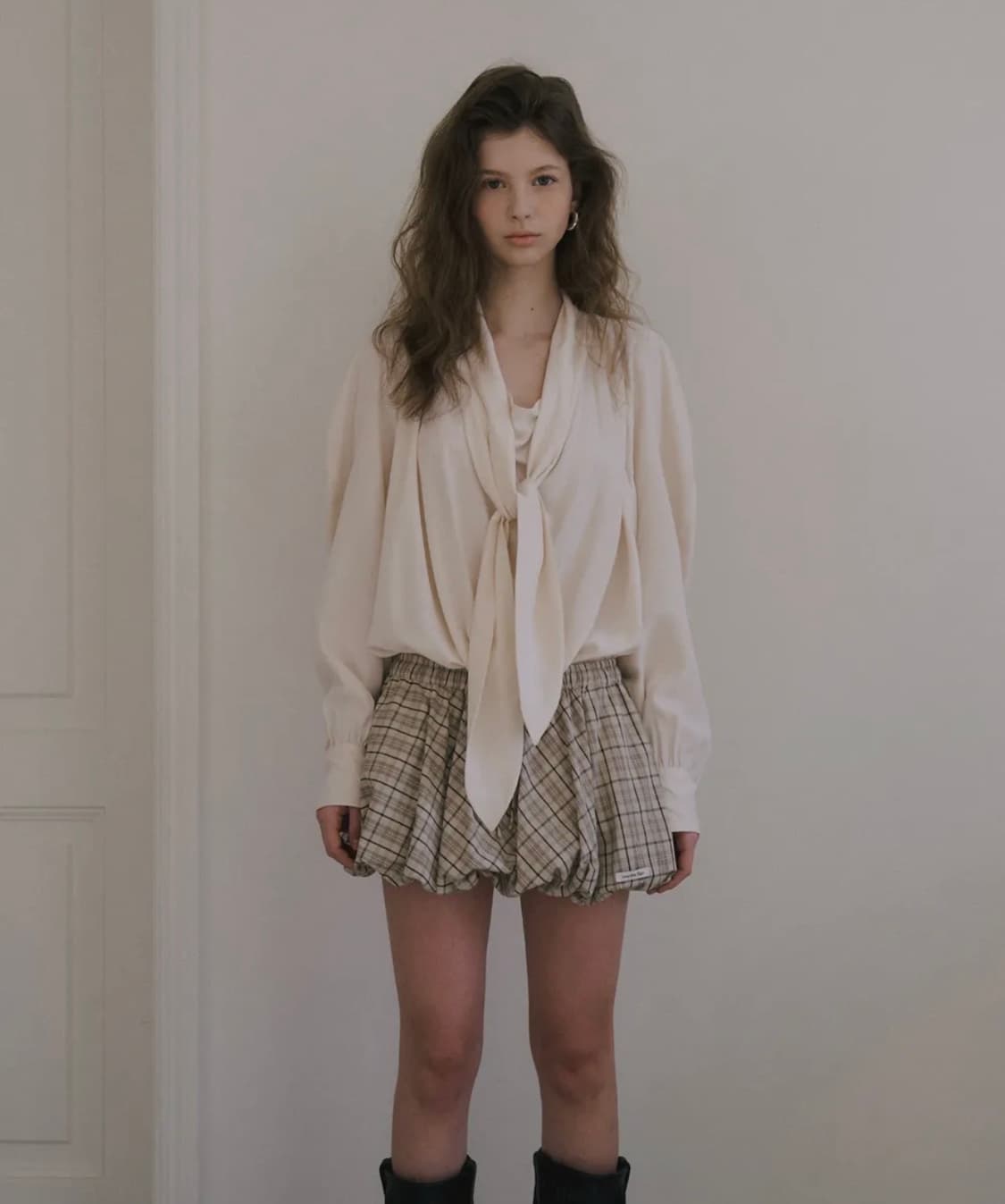 오버듀플레어 타이 블라우스 상품이미지1