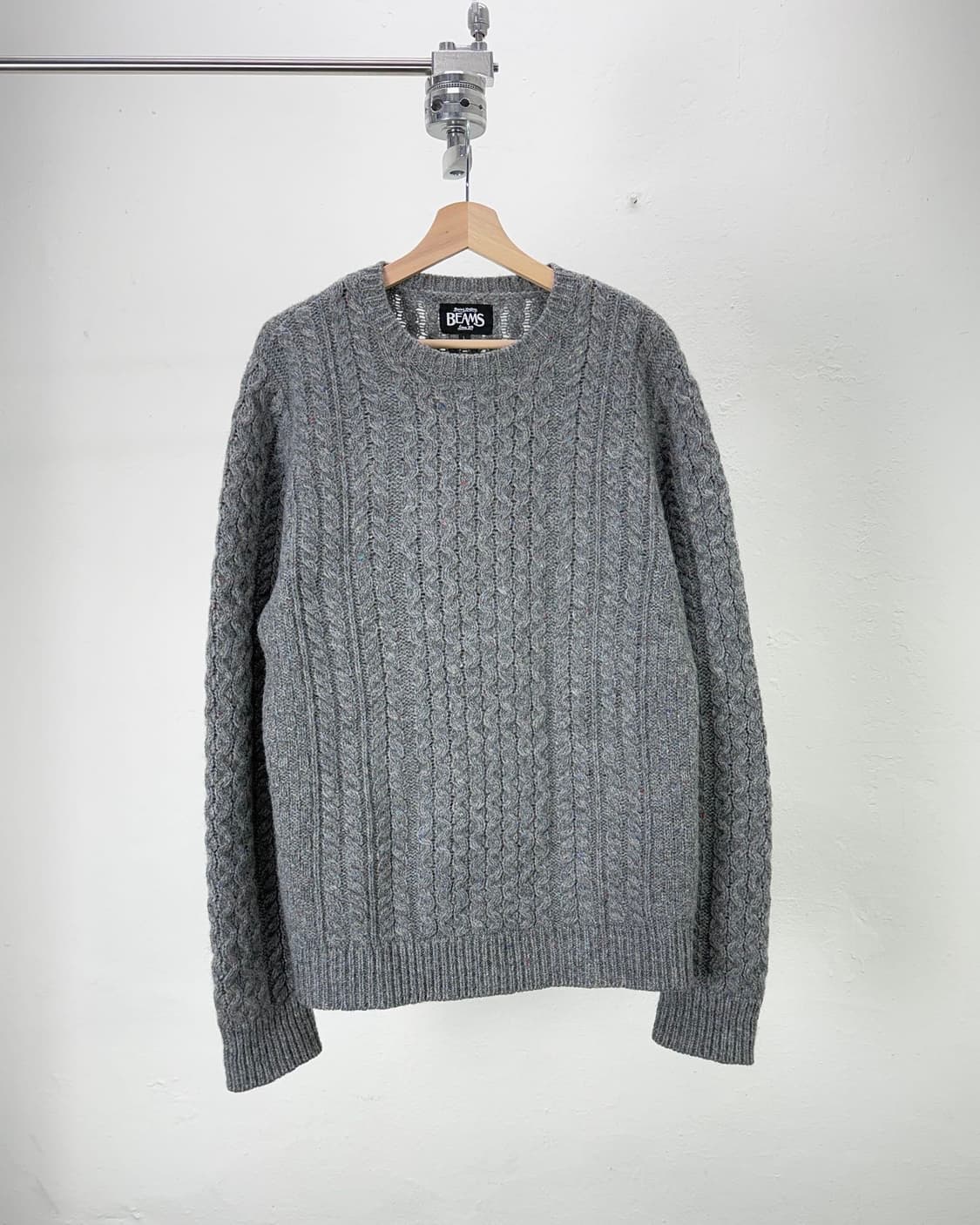 빔즈 그레이 부클레 케이블 크루넥 니트 스웨터 상품이미지1