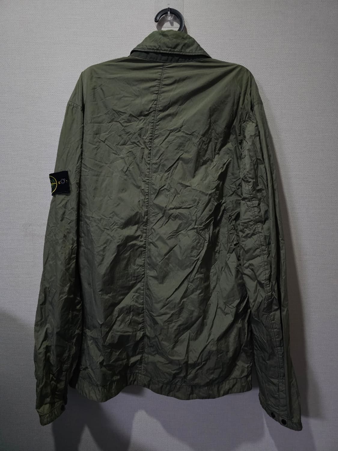 정품 스톤아일랜드 크링클랩스 가먼트다잉 자켓 100/L 상품이미지3