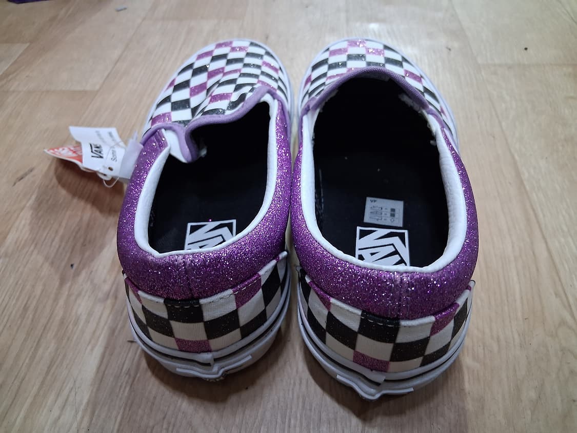 VANC 반스 멀티체크 스니커즈 미착화 240MM적당

표기 차이나24  상품이미지3