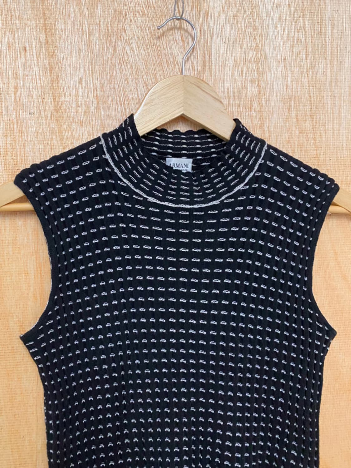 ARMANI collezioni sleeveless 알마니 슬리브리스 상품이미지5