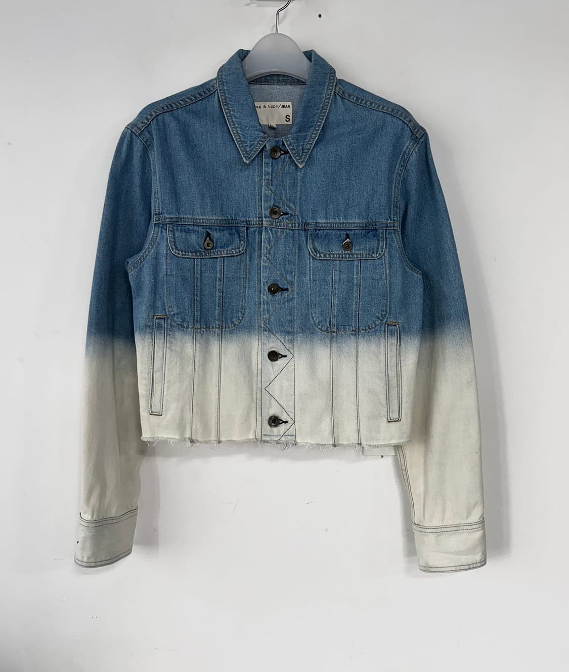 랙앤본 옴브레 크롭 데님 재킷 상품이미지2