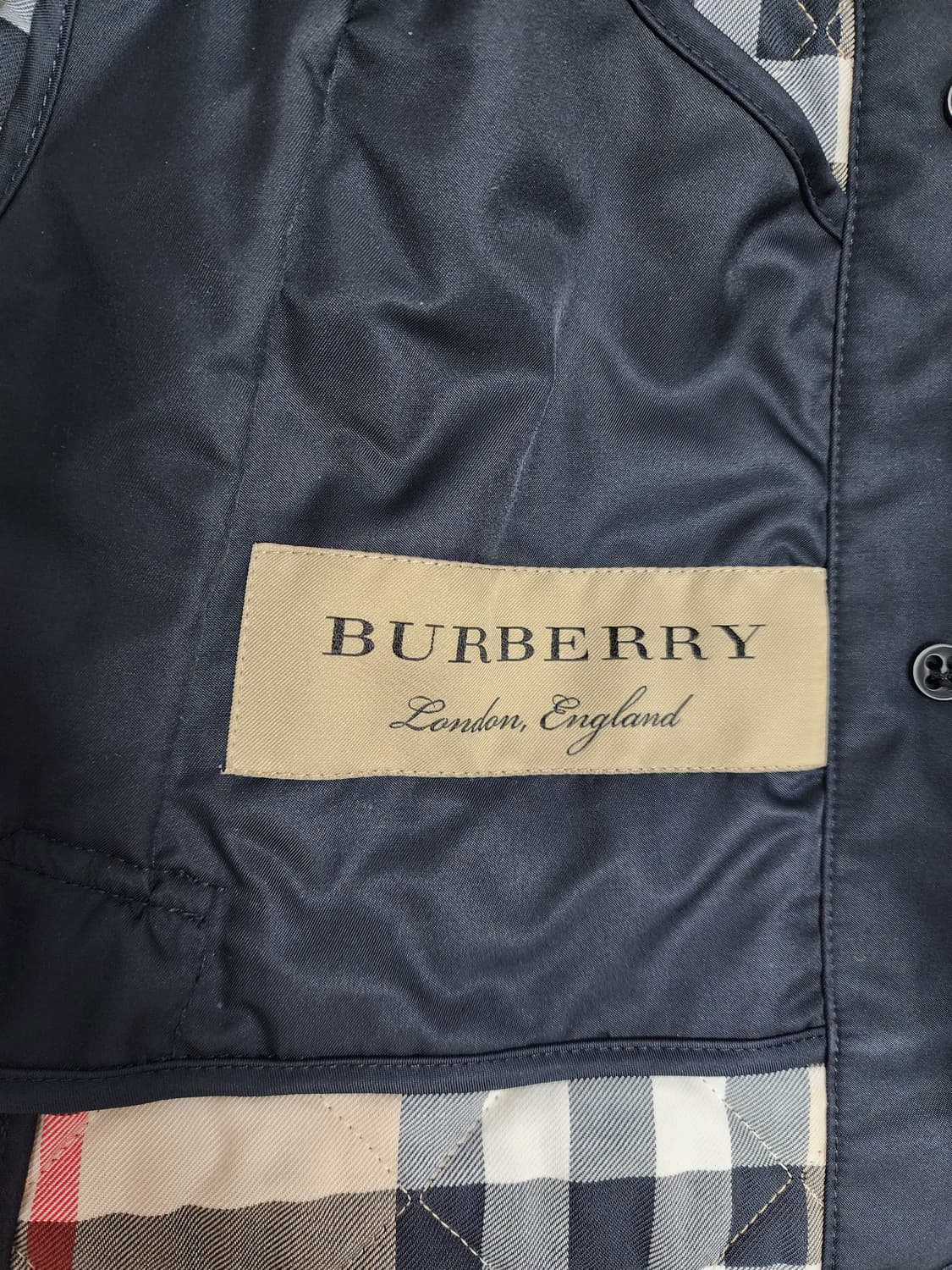 버버리 다이아몬드 퀼팅 자켓 정품 s 애쉬허스트 상품이미지8