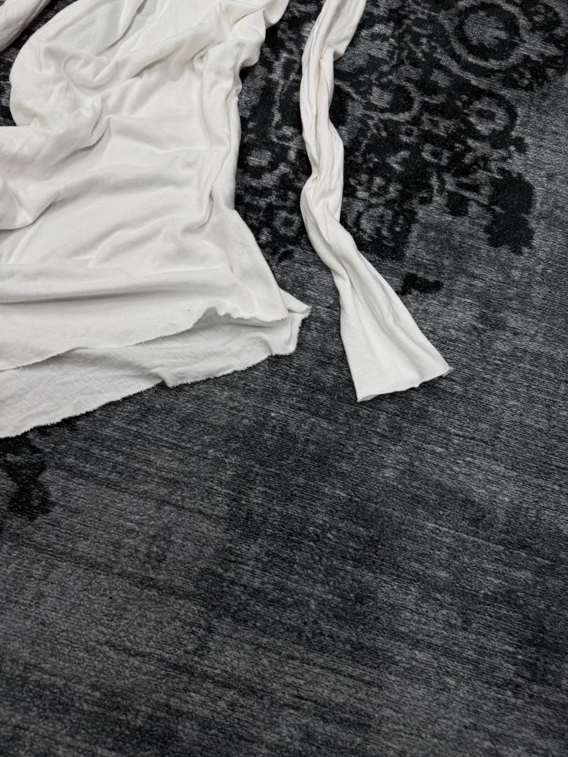 No id asymmetry ghost cut sew 상품이미지6