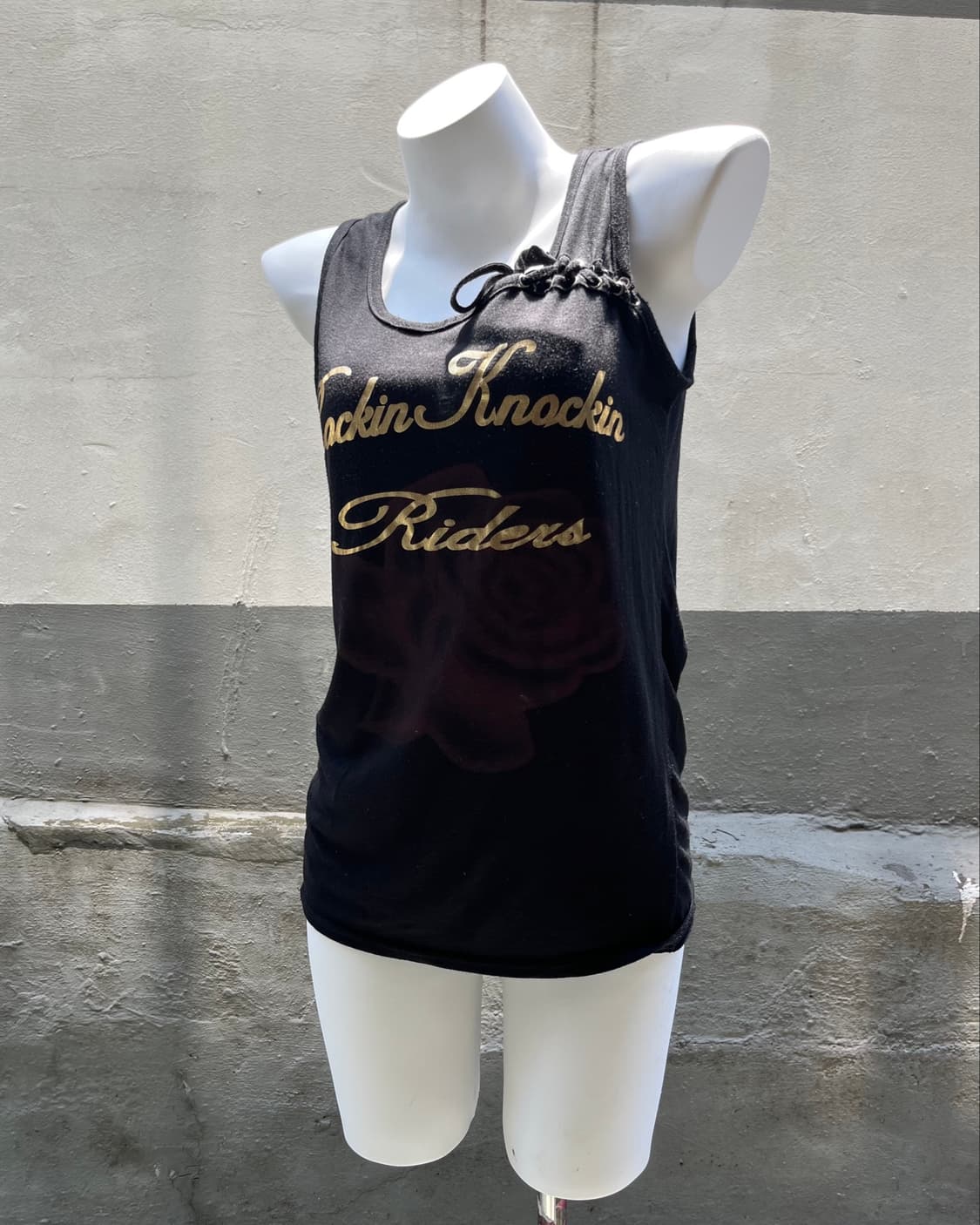 Rockin’ Riders Rose Print Sleeveless 상품이미지1
