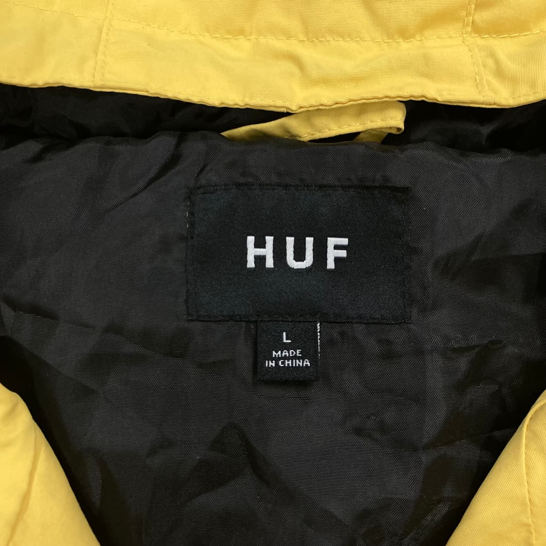 HUF 믹스 컬러 스펠아웃 빅로고 바람막이 상품이미지4