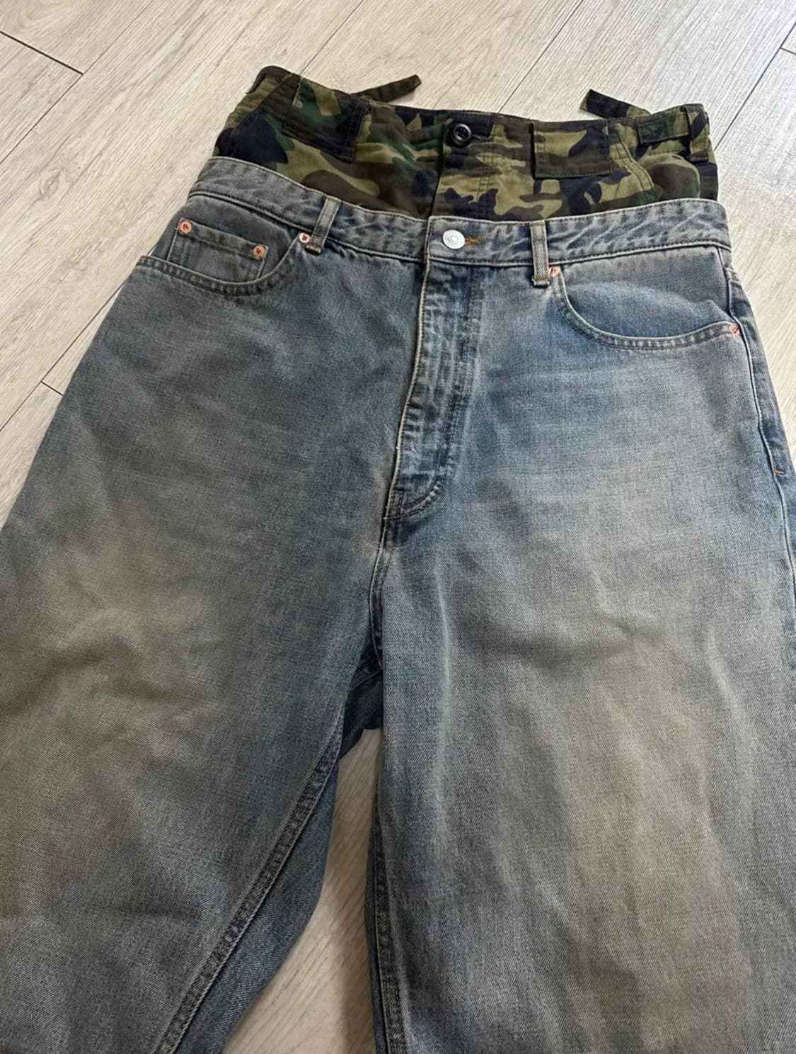 [s]발렌시아가 더블 레이어드 카모 데님팬츠 상품이미지5