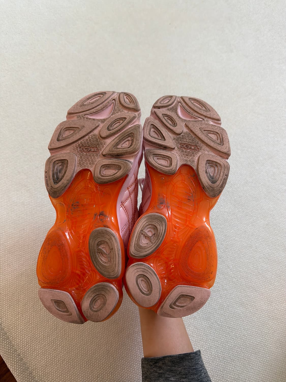 푸마 x 두아 리파 셀돔킹 핑크 240  상품이미지7