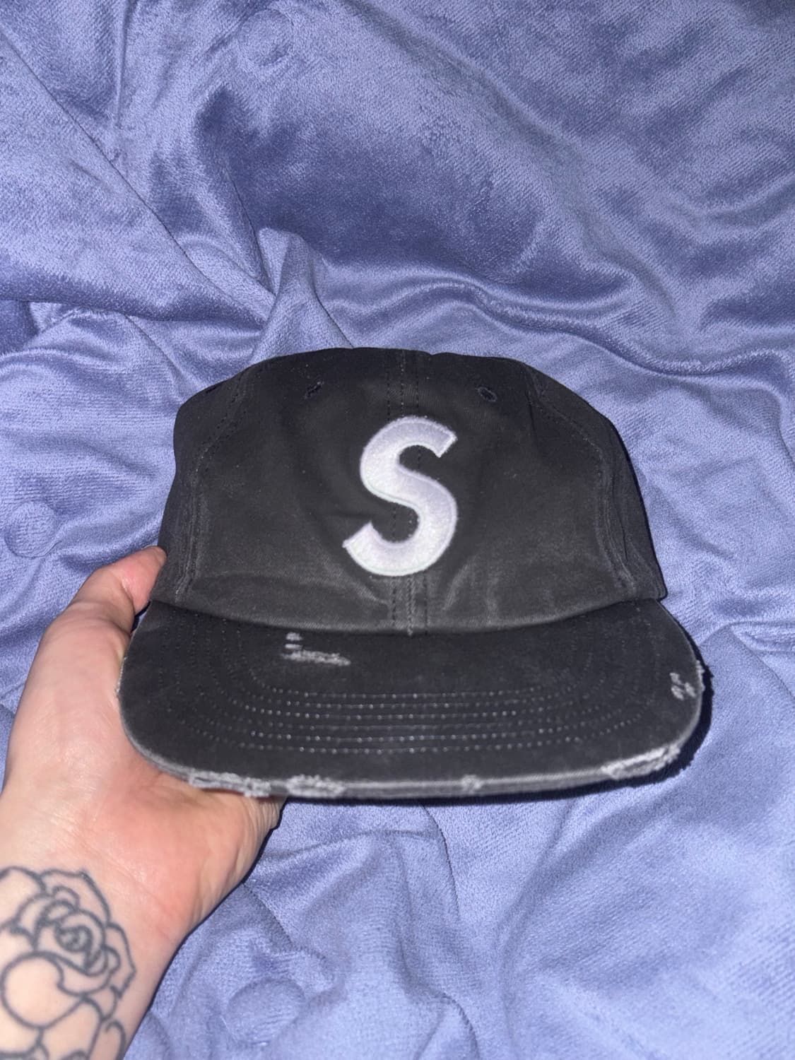 슈프림 s로고 피그먼트 블랙 FW25 상품이미지2