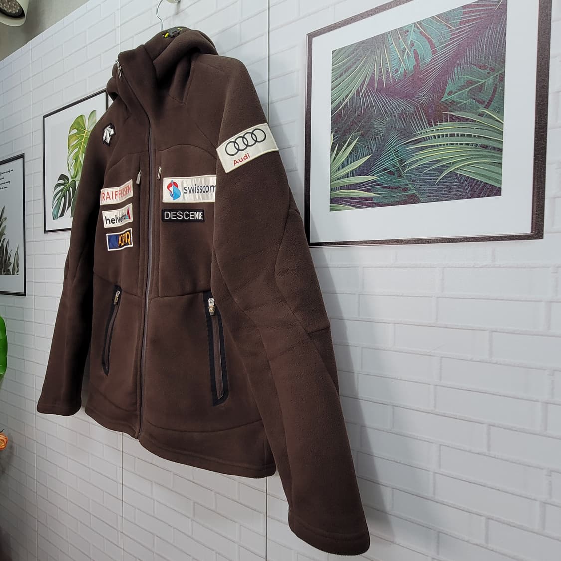 데상트 아우디 레플리카 후리스 집업 자켓 95사이즈 상품이미지5