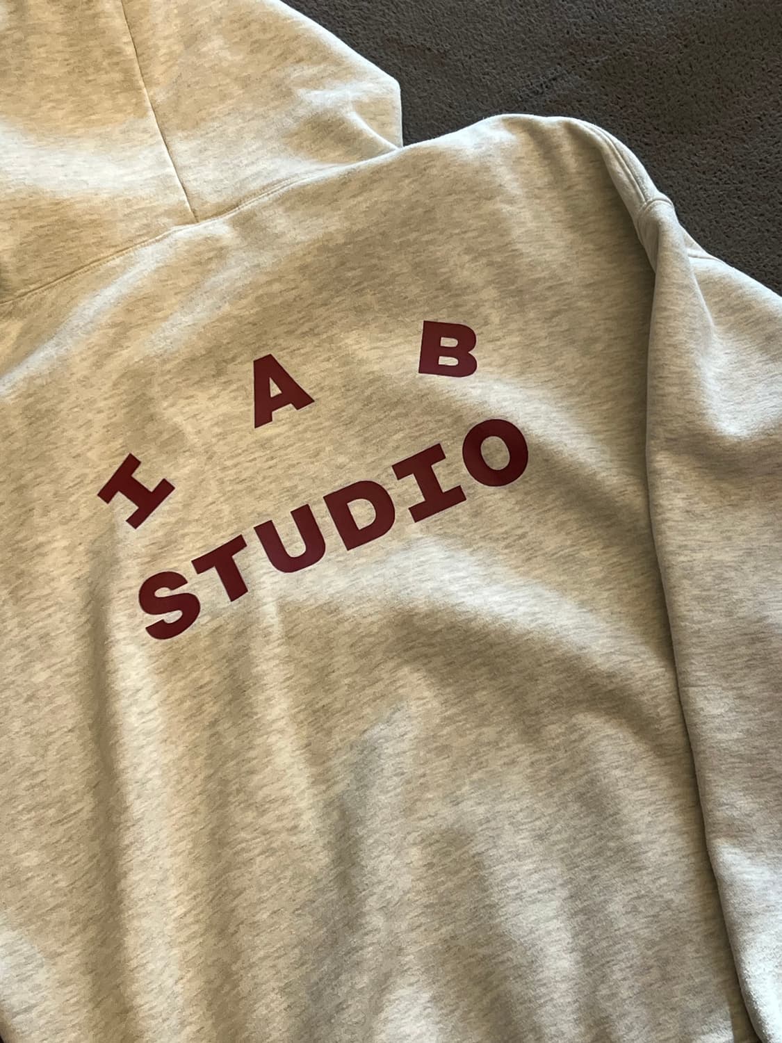 아이앱 스튜디오 오트밀 버건디 후디 처분  상품이미지3