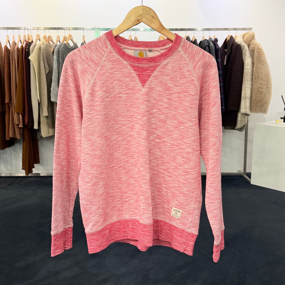 [S] 칼하트 SLASH 스웻 맨투맨 상품이미지1