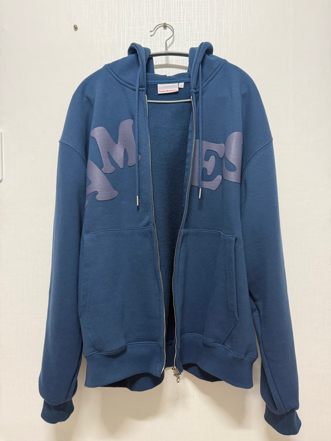 (아메스 월드와이드) BIG TYPO HOODIE ZIP UP BLUE 상품이미지3