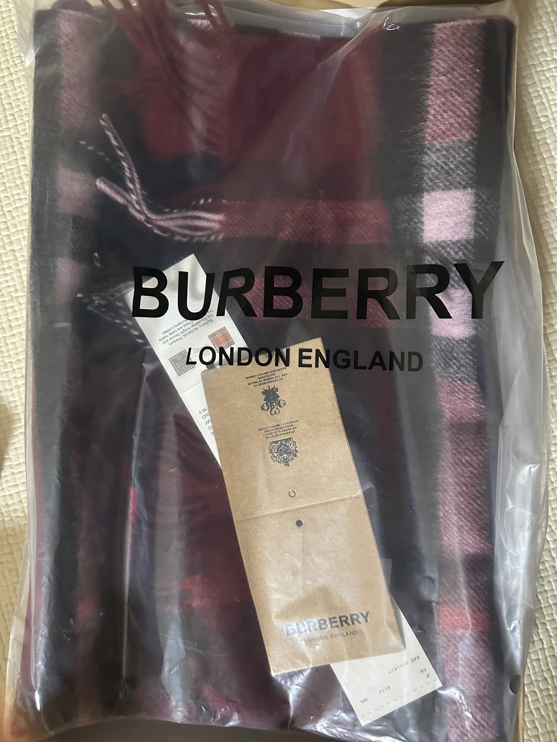 버버리 체크 캐시미어머플러 와인색 남여공용 상품이미지8