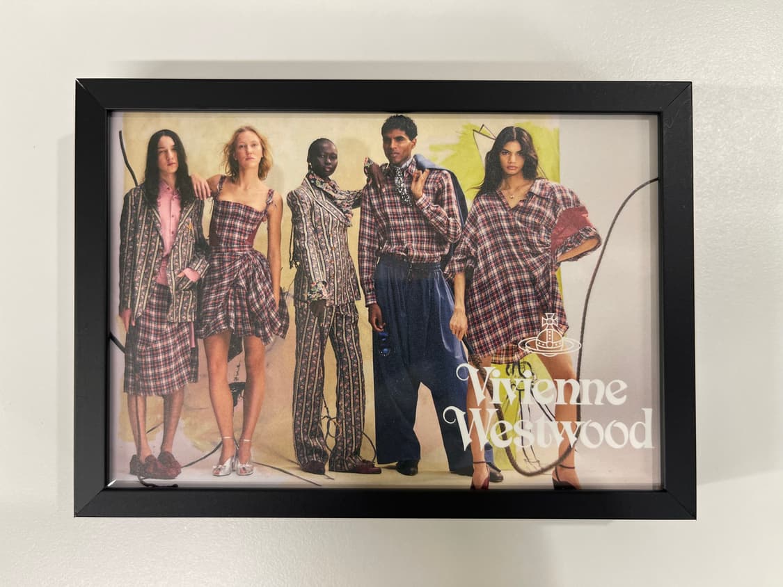 비비안웨스트우드 23fw Vivienne Westwood 아트 포토 6번 상품이미지1