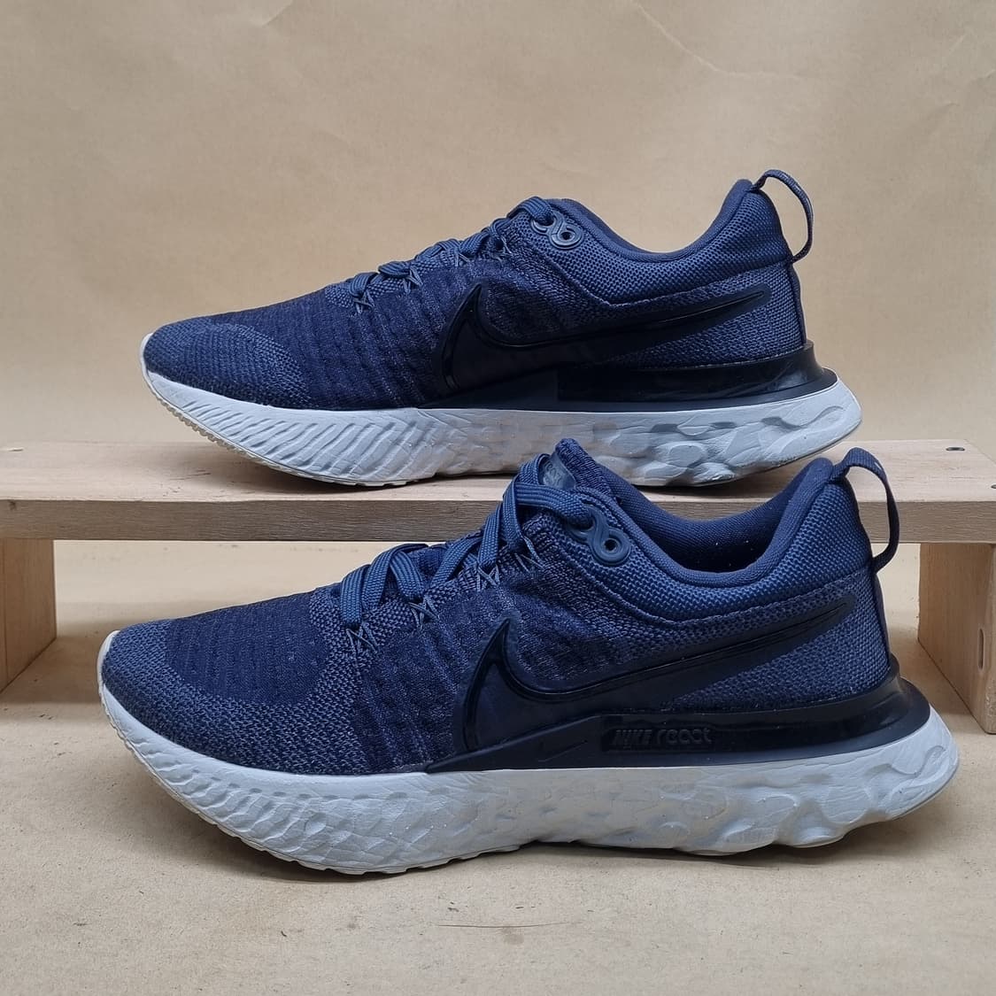 나이키 리액트 인피니티 플라이니트 여성 운동화 240 상품이미지1