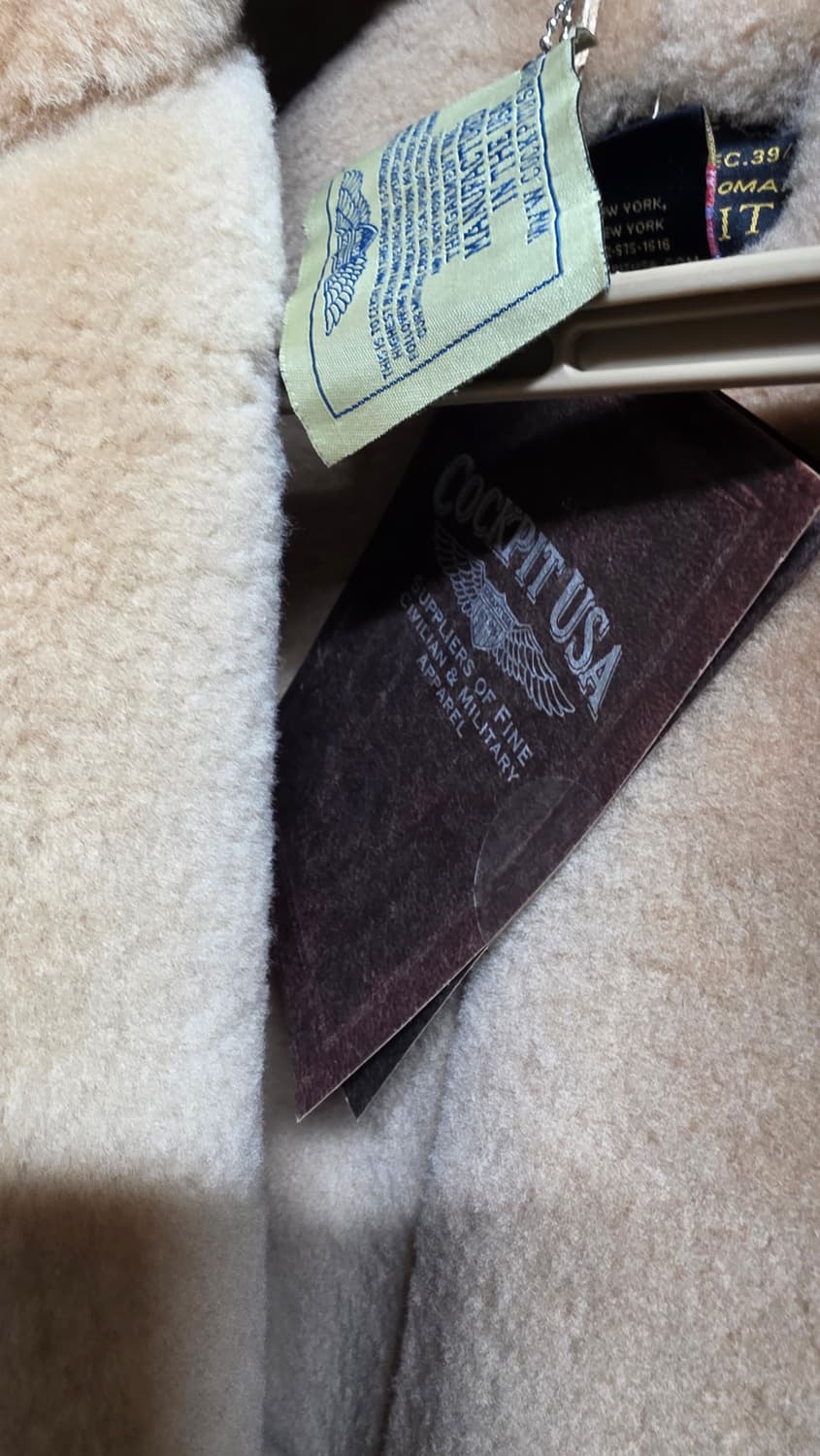 (새제품) 톰하디 무스탕 콕핏 정품 42 로열 사이즈 상품이미지4