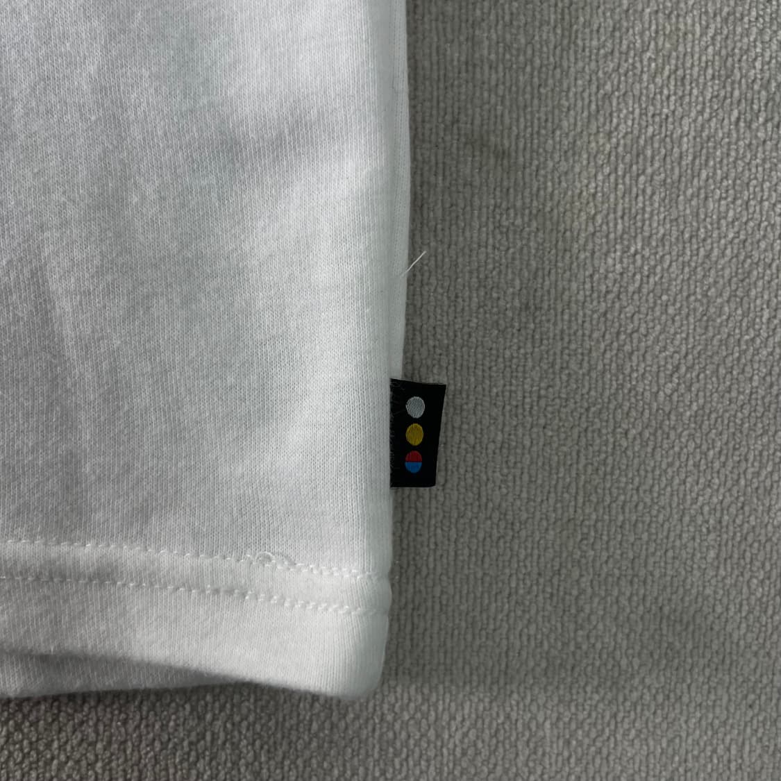 105 아이앱 스튜디오 10주년 반팔 티셔츠 상품이미지5