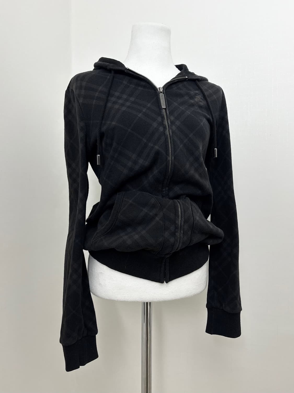 버버리 블루라벨 노바체크 후드집업 상품이미지1