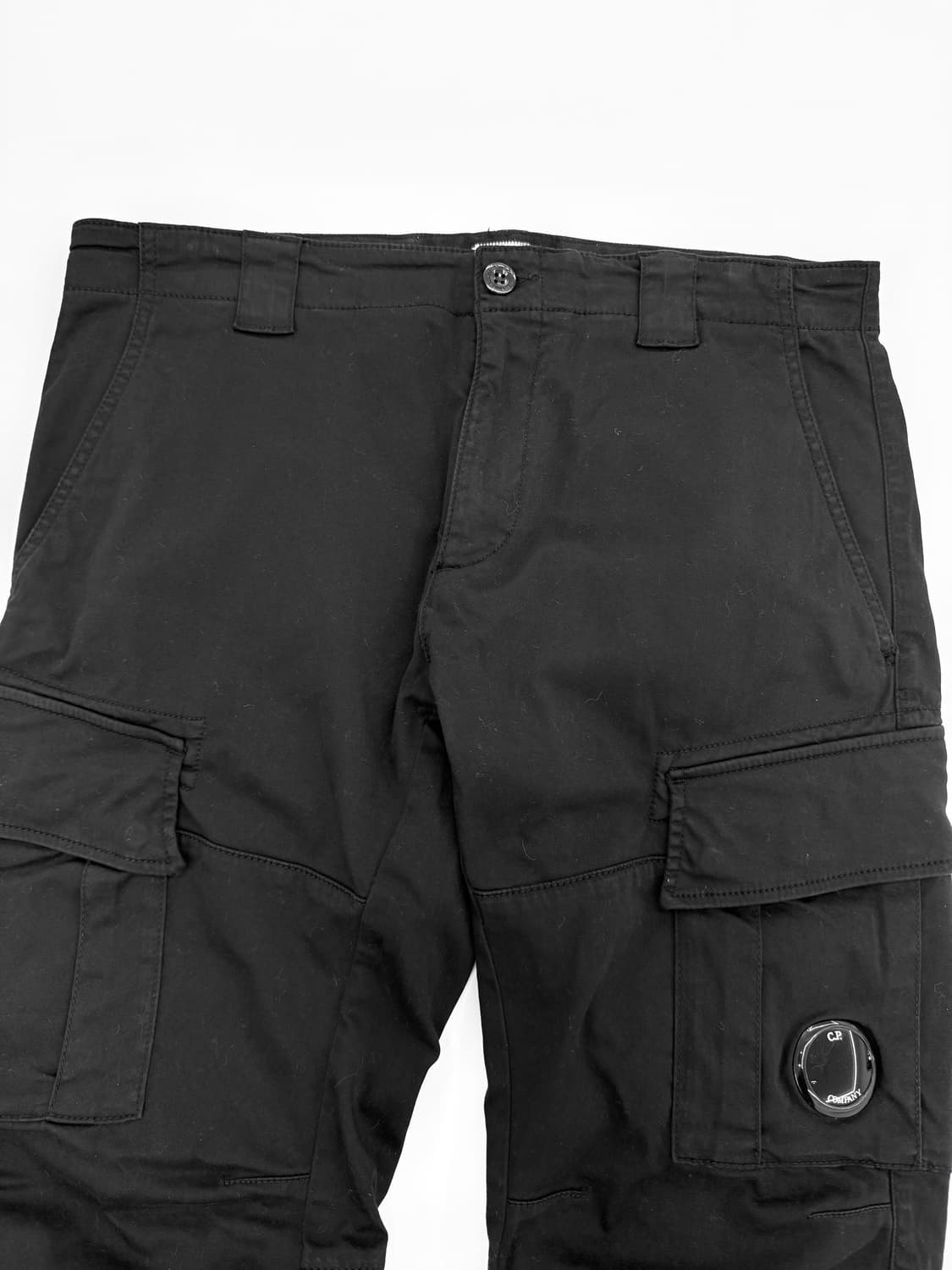 CP컴퍼니 렌즈 와펜 카고 팬츠 블랙 상품이미지2