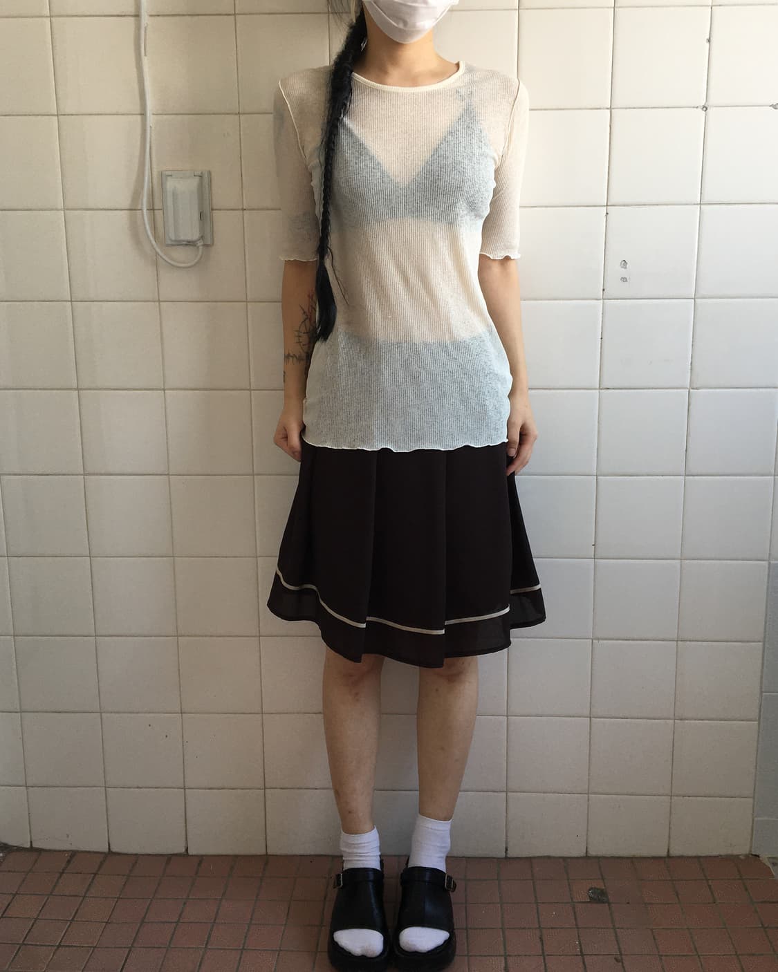 Back button point ribbed t shirt 상품이미지1