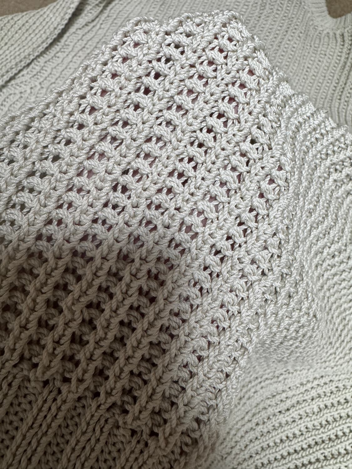 와이프로젝트 유니섹스 더블넥 니트 팝니다 상품이미지7