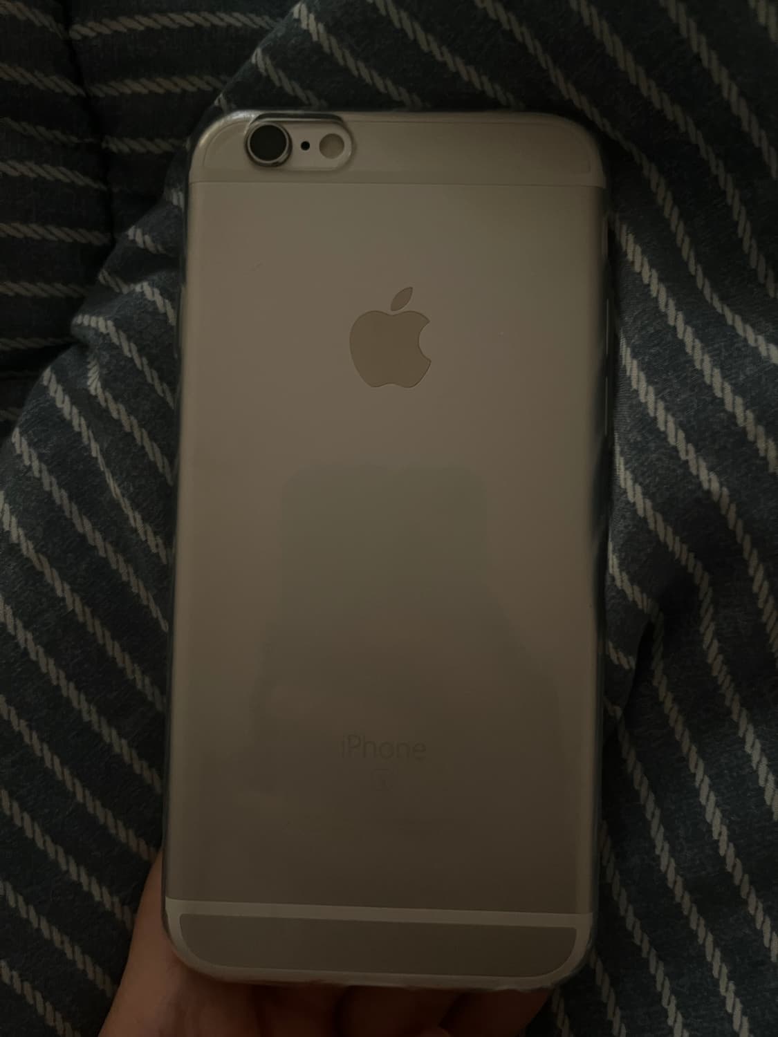 아이폰 6s 실버 64GB 상품이미지1