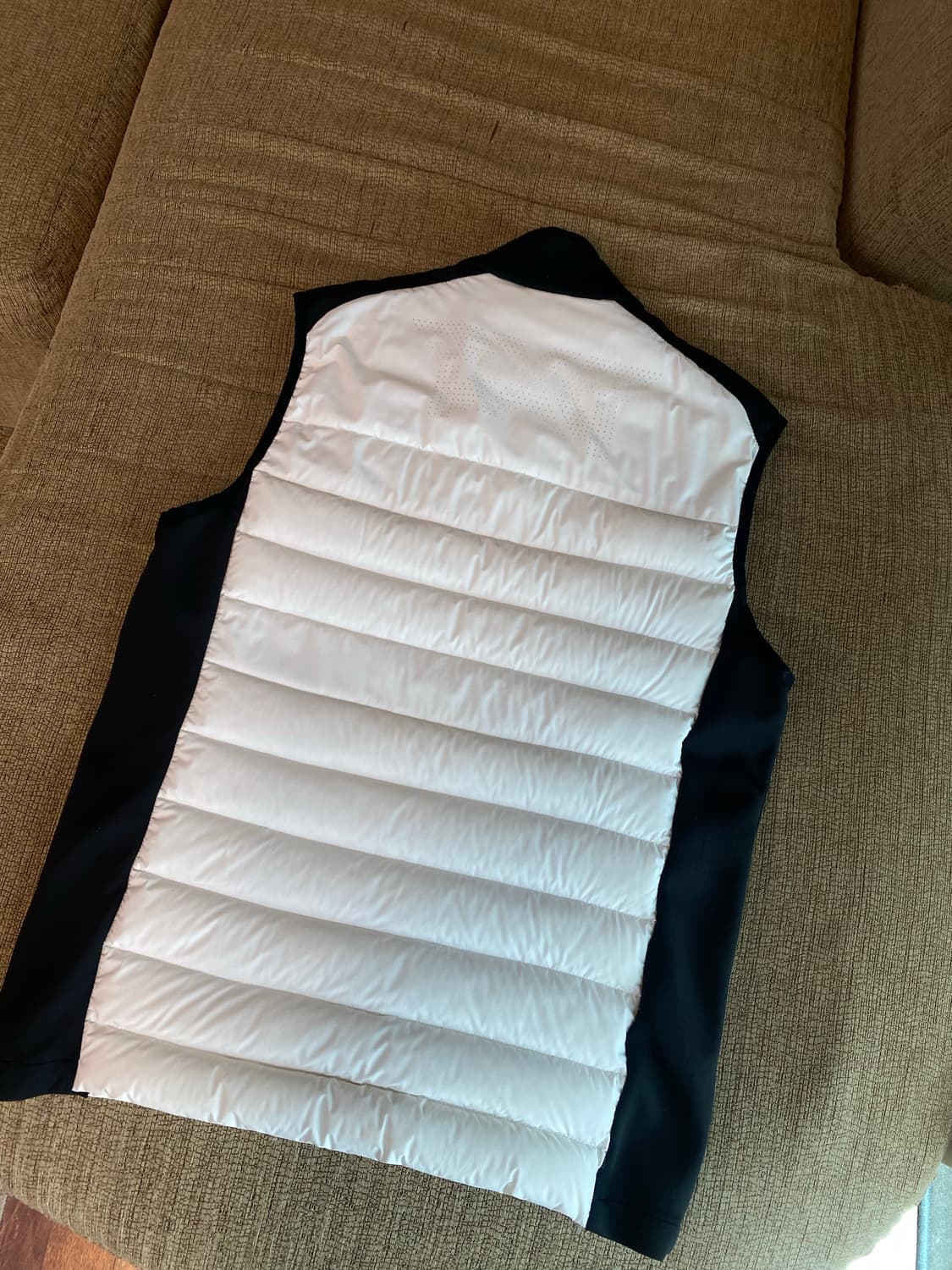 PXG 페스트 구스패딩 베스트집업 ㅡ 100사이즈 상품이미지3